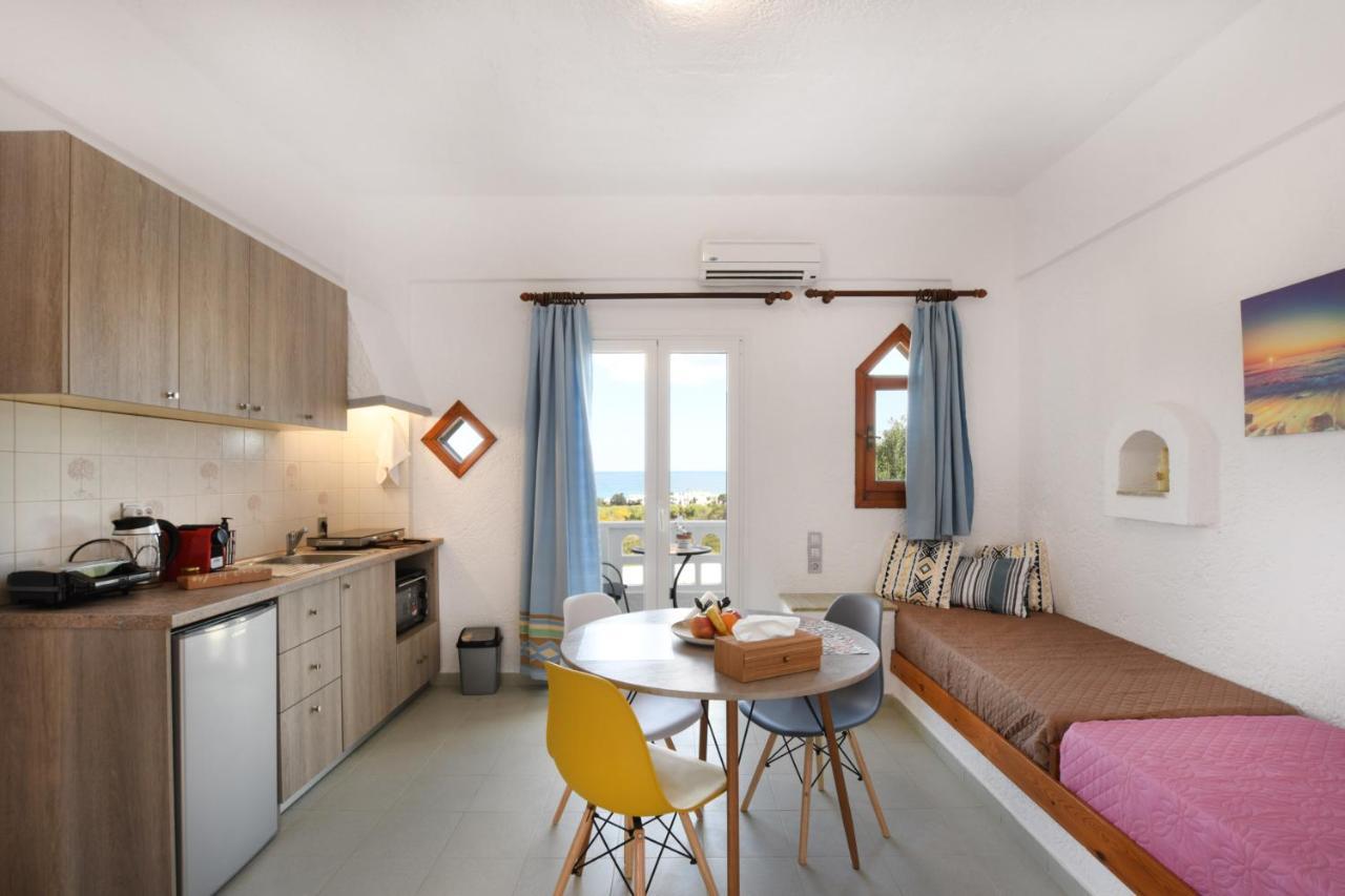הרסוניסוס Air Brand New Bedrooms מראה חיצוני תמונה