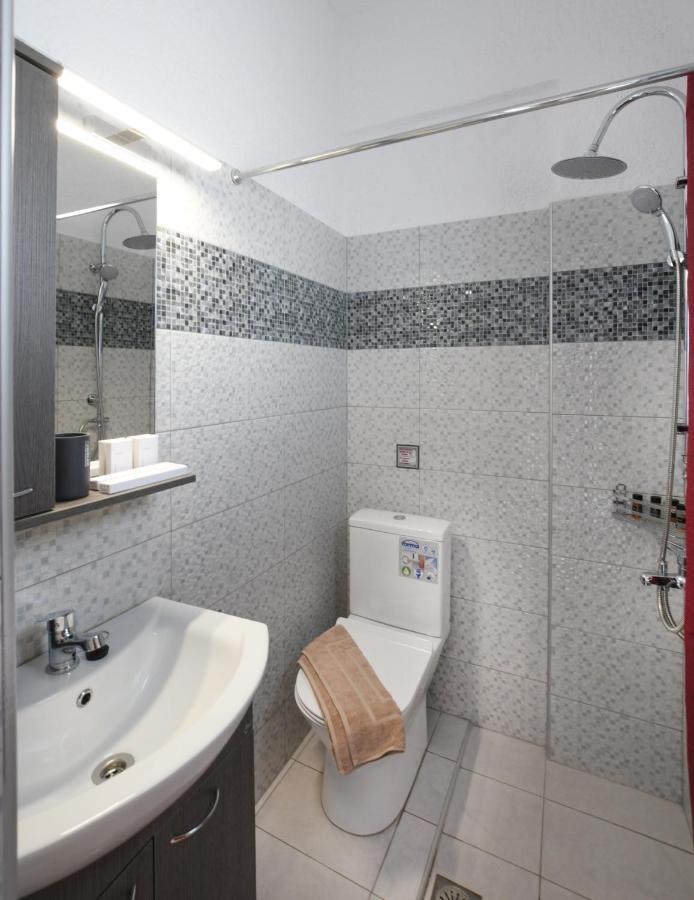 הרסוניסוס Air Brand New Bedrooms מראה חיצוני תמונה